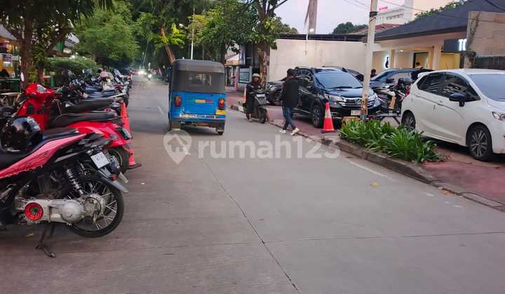 Disewakan Rumah Strategis Siap Huni di Cempaka Putih 2