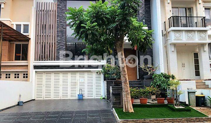 Rumah Auto Sultan PIK View Golf Luas Banget 900m2 1