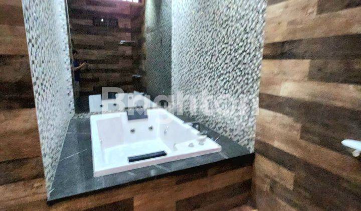 Rumah Auto Sultan PIK View Golf Luas Banget 900m2 2