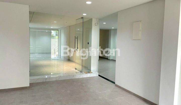 RUMAH MANDIRI SUMMARECON GAK SAMPAI 11M SUDAH INCLUDE LIFT!  2