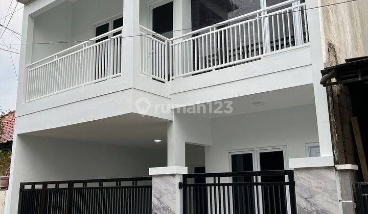 Dijual Rumah Bintara 2 Lantai Bagus Renovasi 1