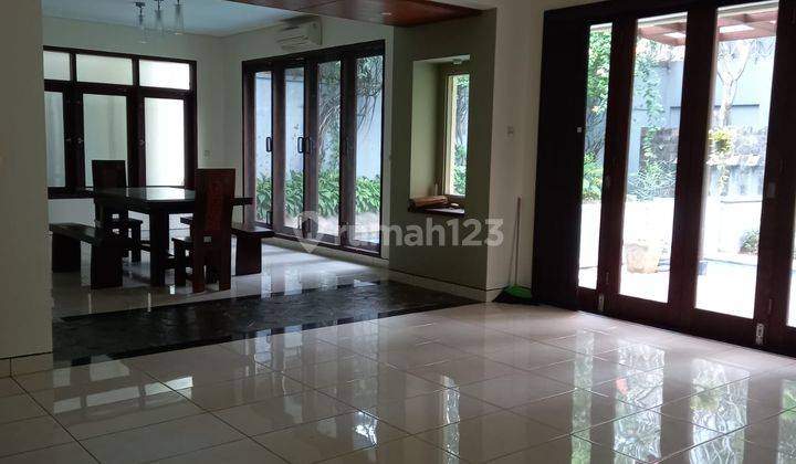 RUMAH MEWAH DALAM KOMPLEKS SUPER NYAMAN,DI PATRA KUNINGAN 2