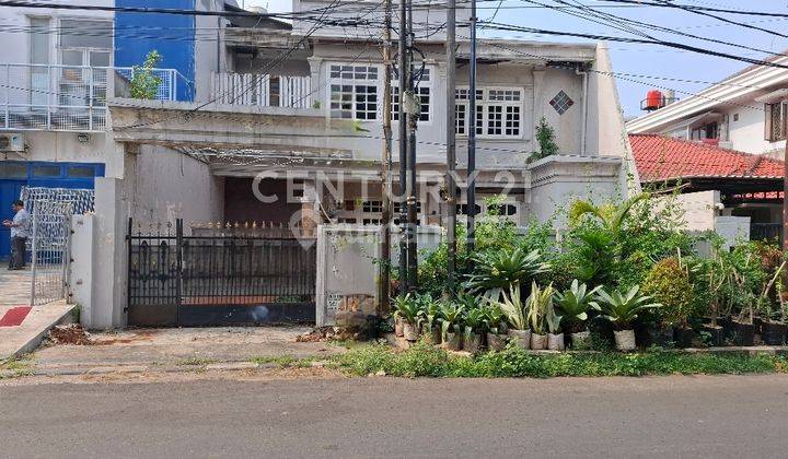 Rumah Lama Hitung Tanah Di Kayu Putih Selatan Jakarta Timur 1