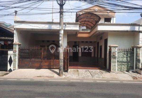 Rumah 2 Lantai Cocok Untuk Tempat Usaha Daerah Pondok Kopi 1