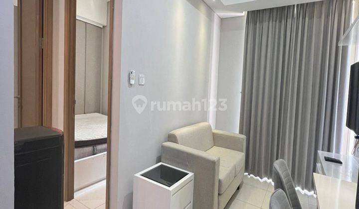  Apartemen Taman Anggrek Residences 2 Kamar Tidur Furnished Bagus 2