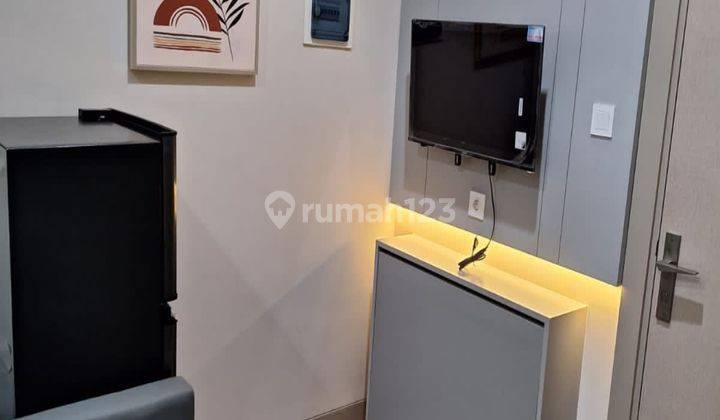  Apartemen Menara Jakarta 1 Kamar Tidur Furnished Baru 1