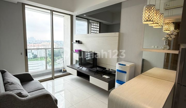 Disewakan Apartemen Taman Anggrek Residences 2 Bedroom Furnish Bagus