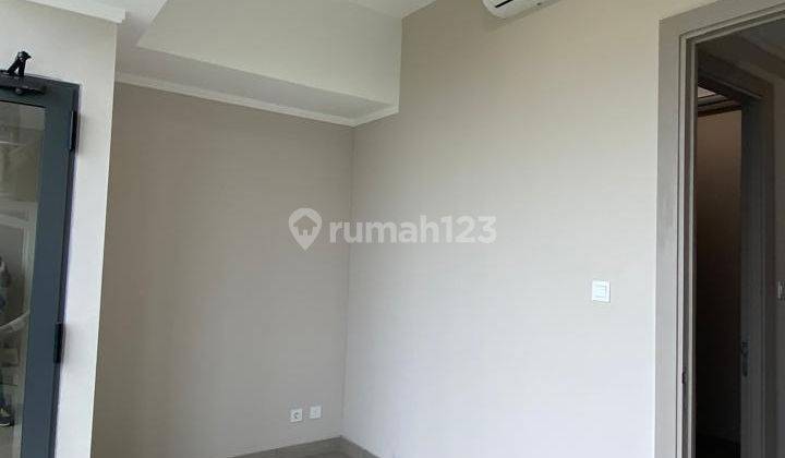 Disewakan Apartemen Menara Jakarta 2 Bedroom Semi Furnish Bagus 1