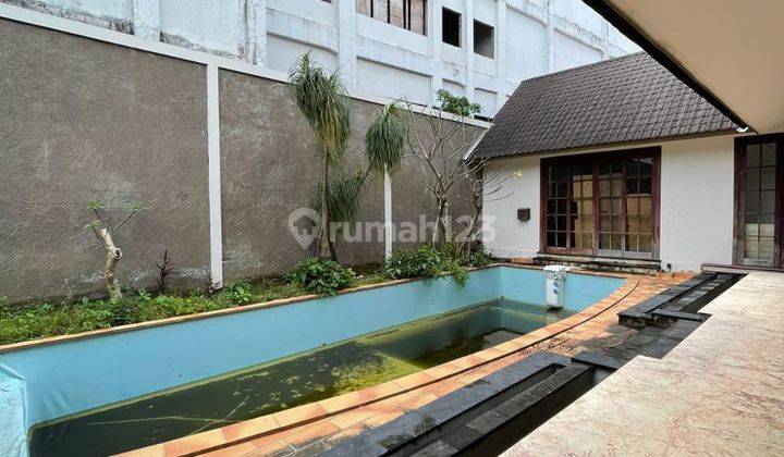 Dijual Rumah Lantai 2 Style Villa Di Dewi Sri Kuta  5