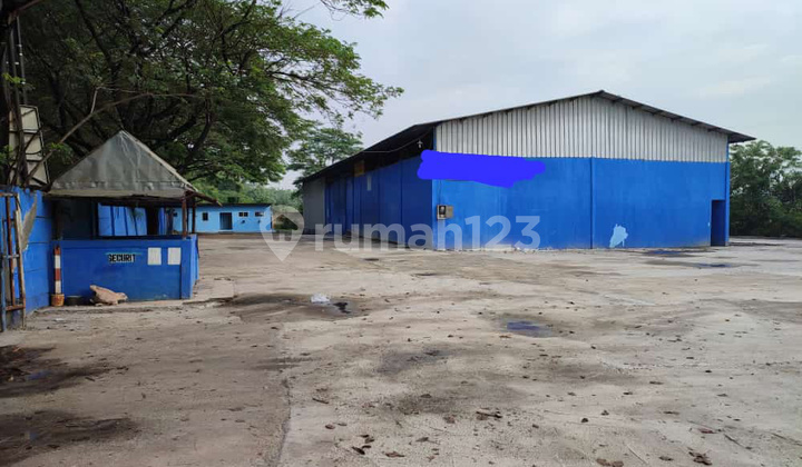 Disewakan Gudang Serba Guna , Siap Pakai Serpong Bsd , pinggir jalan raya  Lokasi jl lingkar selatan , suradita serpong BSD tangerang. 4