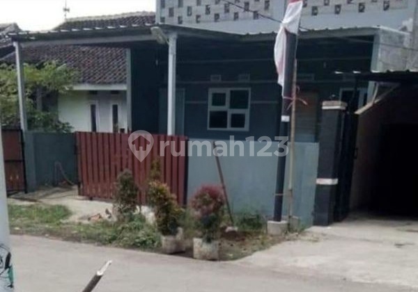 RUMAH 2 LANTAI DALAM KOMPLEK PERUMAHAN DI SOREANG KABUPATEN  BANDUNG 1