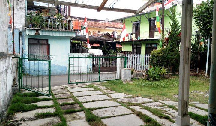 Rumah Lama Di Kawasan Kost Dekat Kampus Unpar Bandung 2