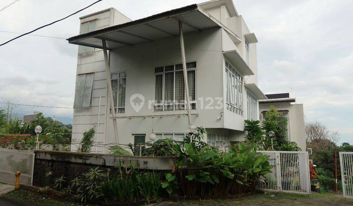 Rumah Asri Siap Huni Dago Bandung Utara 1