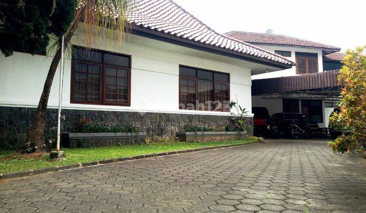 Rumah Sejuk Terawat Di Dago Bandung 2