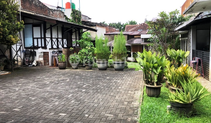 LAND ON MAIN ROAD IN BANDUNG CITY NEAR GEDUNG SATE. LOCATED IN A BUSINESS, CAMPUS, AND OFFICE AREA. LAND ON MAIN ROAD IN BANDUNG CITY NEAR GEDUNG SATE. LOCATED IN A BUSINESS, CAMPUS, AND OFFICE AREA.