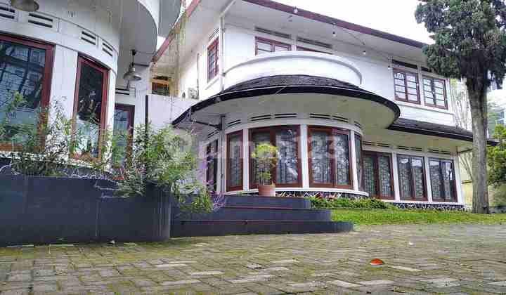 RUMAH KLASIK JARANG ADA DI SUKAJADI BANDUNG 1