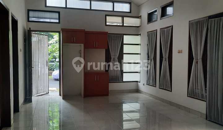 Nice House Negotiable Location at Legenda Wisata 2
