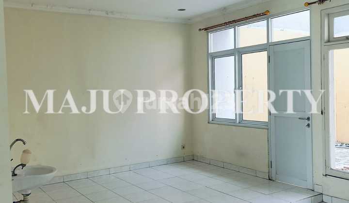 Rumah Sewa Bagus di Kota Wisata, Siap Huni 2