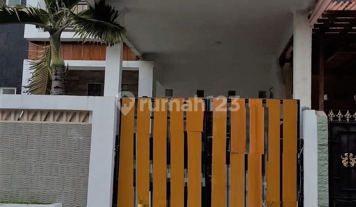 Rumah Jual 2 Lantai di Raffles Hills Cibubur 1