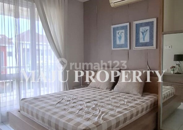 Nice House Ready to Live In, Furnished, in Kota Wisata 2