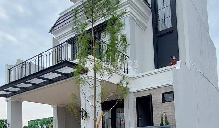 Rumah Bagus 3 Lantai Dalam Cluster di Metland Transyogie 1