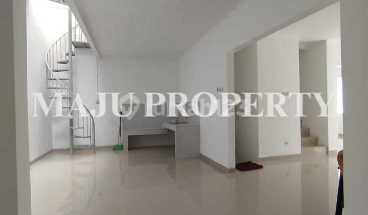 Nice House Ready to Occupied in Bogor Tourist City 2