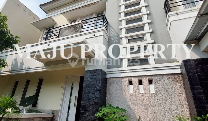 Rumah Mewah Bagus Di Raffles Hills, Siap Huni