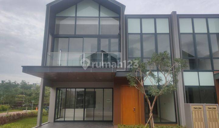 Rumah baru 2 lantai bergaya resort DP 0% SHM 1