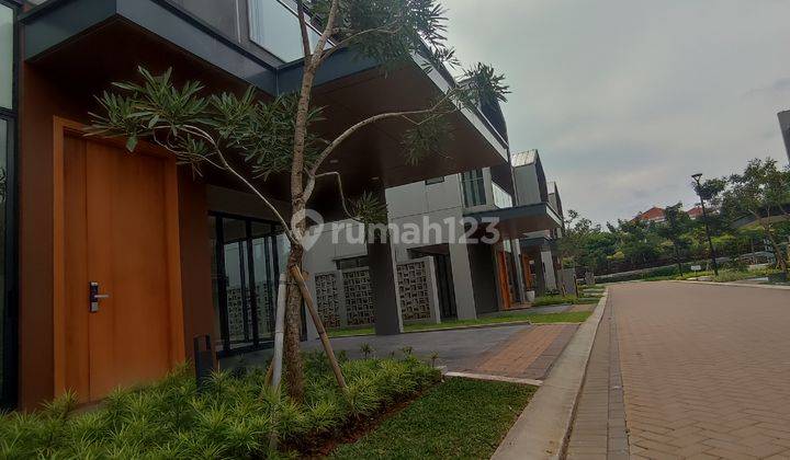 Rumah baru 2 lantai bergaya resort DP 0% SHM 2