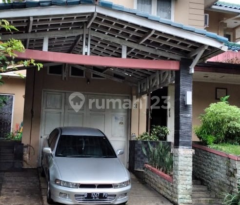 Rumah Bagus Semi Furnished SHM Bogor Timur, Bogor