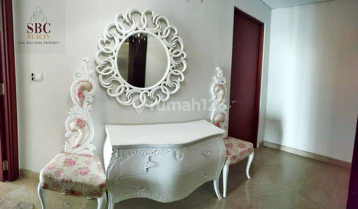 Disewakan Unit Apartemen Essence Darmawangsa Residence 3br Furnis 1