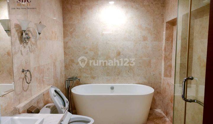 Disewakan Unit Apartemen Essence Darmawangsa Residence 3br Furnis 3