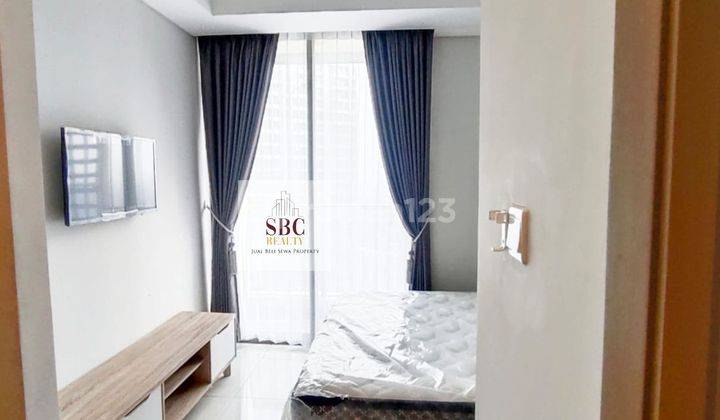 Disewakan Unit Apartemen Taman Anggrek Furnished Best View 2