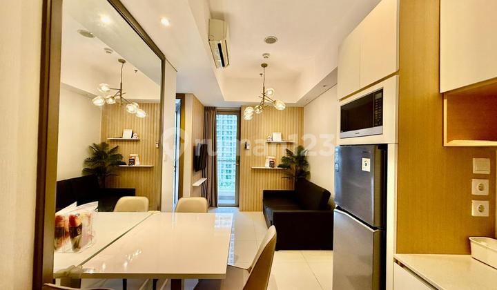 Siap Huni, Dijual Unit Apartemen Taman Anggrek Residence  Kondisi Furnished Lengkap Cantik Tipe 2 BR Dan City View 2