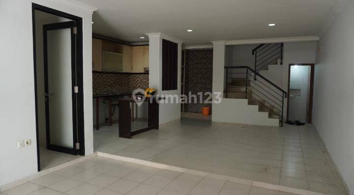 Dijual rumah di duri kepa jakbar 2