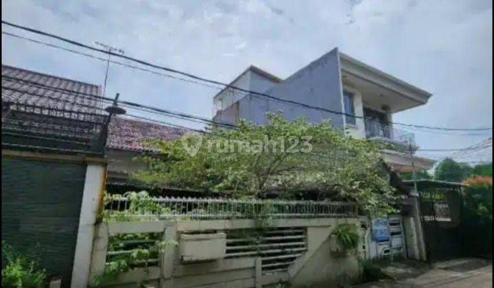 Dijual rumah tua hit tanah ditaman ratu jakbar 1