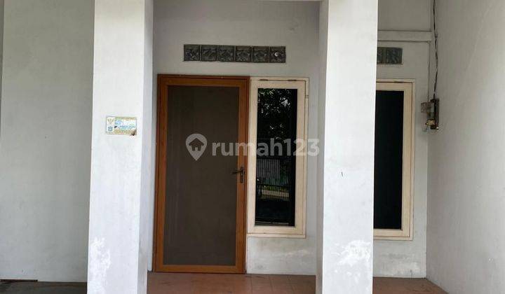 Dijual rumah ditaman cosmos jakbar 1