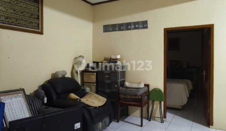 Rumah Bagus Semi Furnished SHM Prapanca, Jakarta Selatan Rumah Bagus Semi Furnished SHM Prapanca, Jakarta Selatan