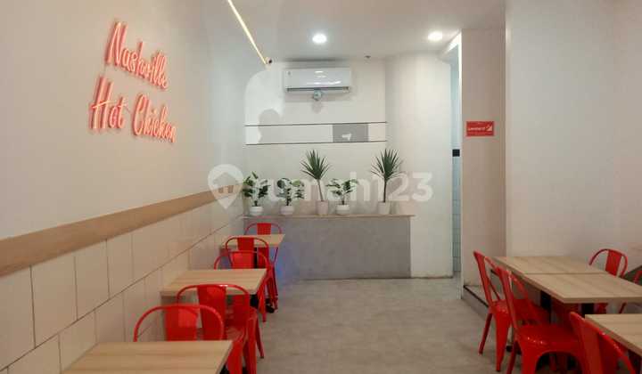 Disewa Ruko Ex Resto di Senayan Utama Sektor 9 Bintaro Disewa Ruko Ex Resto di Senayan Utama Sektor 9 Bintaro