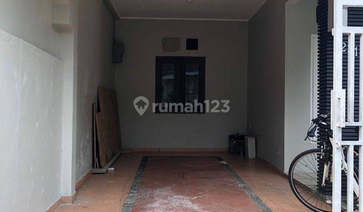 Rumah Murah bagus Furnished Shm Di Jl. Sawangan, Depok 2