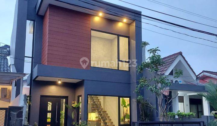 Rumah 2 Lantai Bagus Sekali Semi Furnished SHM di Nusa Loka Jl. Benda, Tangerang Selatan 1