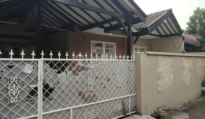 Rumah Bagus Semi Furnished SHM di Jl. Pjmi, Tangerang Selatan 2