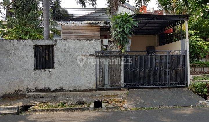 Rumah Bagus SHM di Jl. Pinang Mas, Jakarta Selatan 2