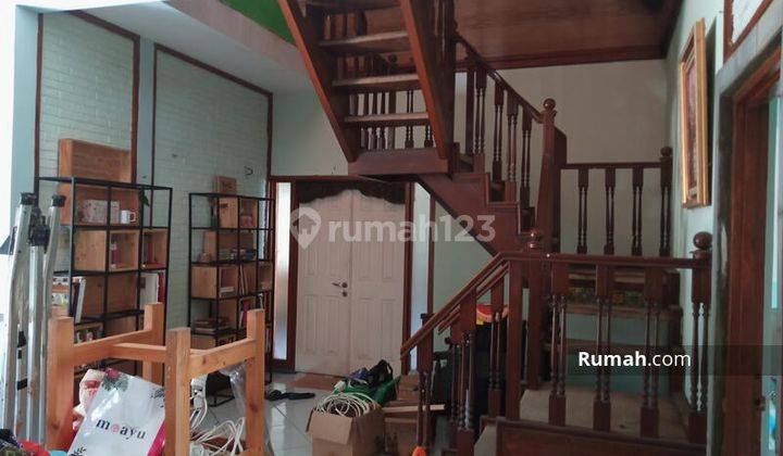 Rumah 3 Lantai Bagus SHM di Sektor 2, Tangerang Selatan 2