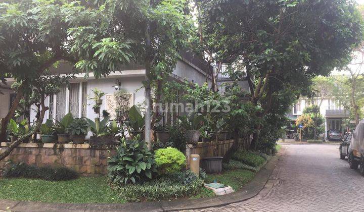 Rumah 2 Lantai Bagus di Jl. Emerald View, Tangerang Selatan 1