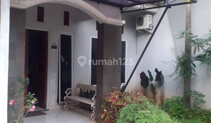 Rumah Bagus SHM di Jl. Pahlawan, Tangerang Rempoa  1