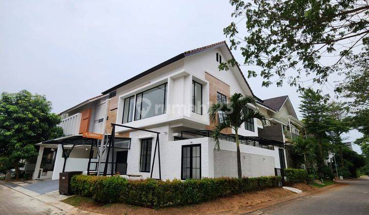 Rumah 2 Lantai Bagus SHM di Discovery, Tangerang Selatan 1