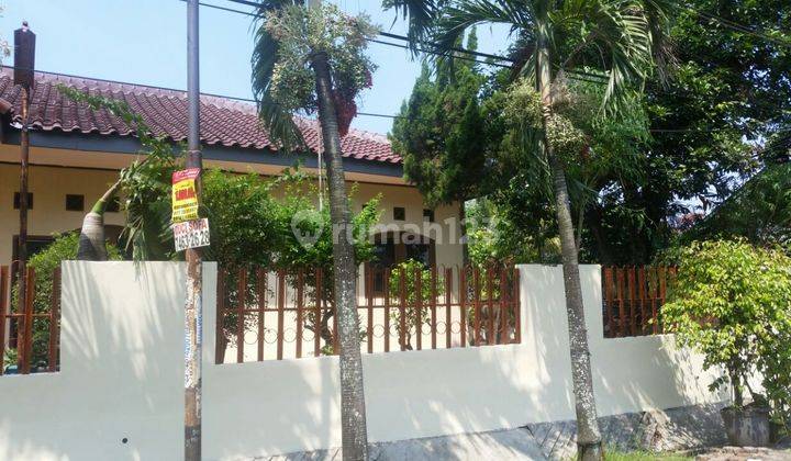 Rumah Bagus SHM di Jl. Bukit Cirendeu, Tangerang Selatan 2