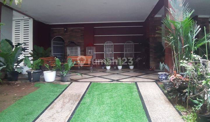 Rumah 2 Lantai Bagus di Jl. Taman Puri Bintaro, Tangerang Selatan 2