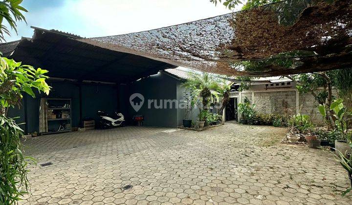 Rumah Bagus Semi Furnished SHM di Andara Raya, Depok 1